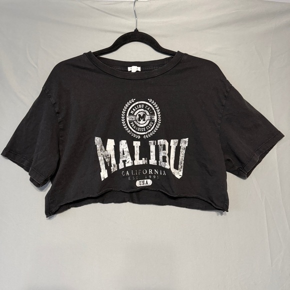 Garage Tops - Garage Womens Oversized Cropped "Malibu" Graphic Tee Size S Black Cotton Gym